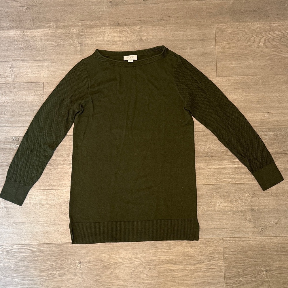 LOFT Dark Green Crew Neck Sweater